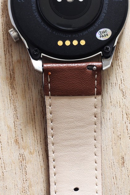 الساعة الذكية من مختارات سهل موديل SL03 - حزام جلد 